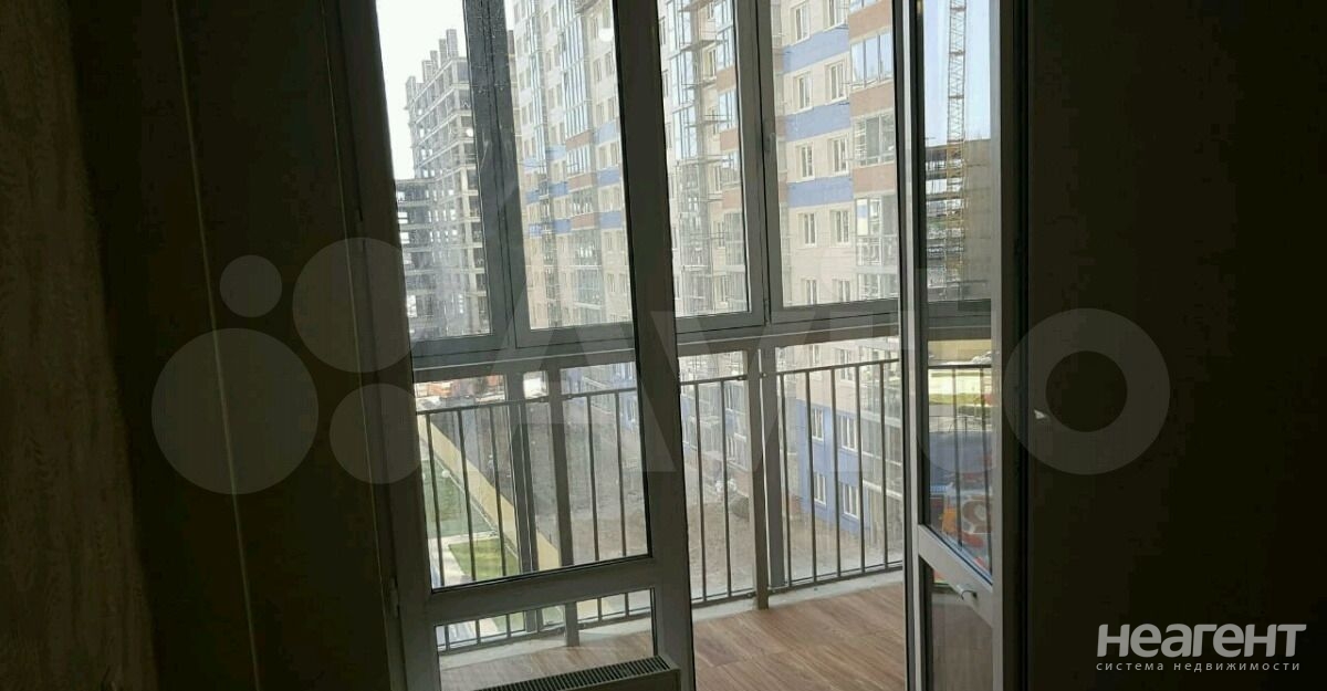 Продается 1-комнатная квартира, 37,2 м²