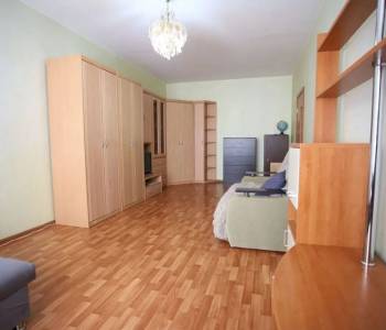 Продается 1-комнатная квартира, 48,7 м²