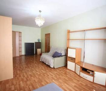Продается 1-комнатная квартира, 48,7 м²