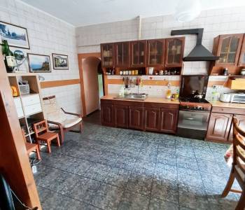 Продается Многокомнатная квартира, 103,5 м²