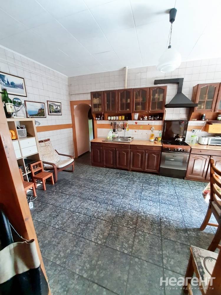 Продается Многокомнатная квартира, 103,5 м²