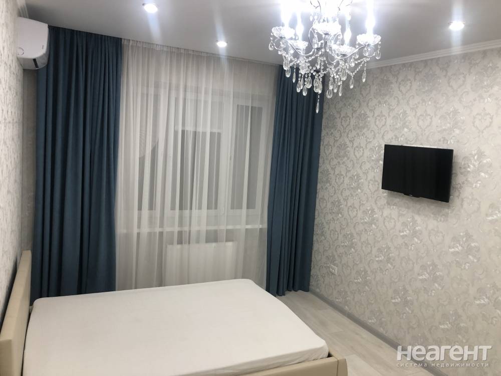 Сдается 1-комнатная квартира, 40 м²