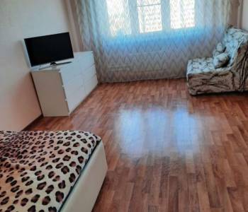 Продается 1-комнатная квартира, 38 м²