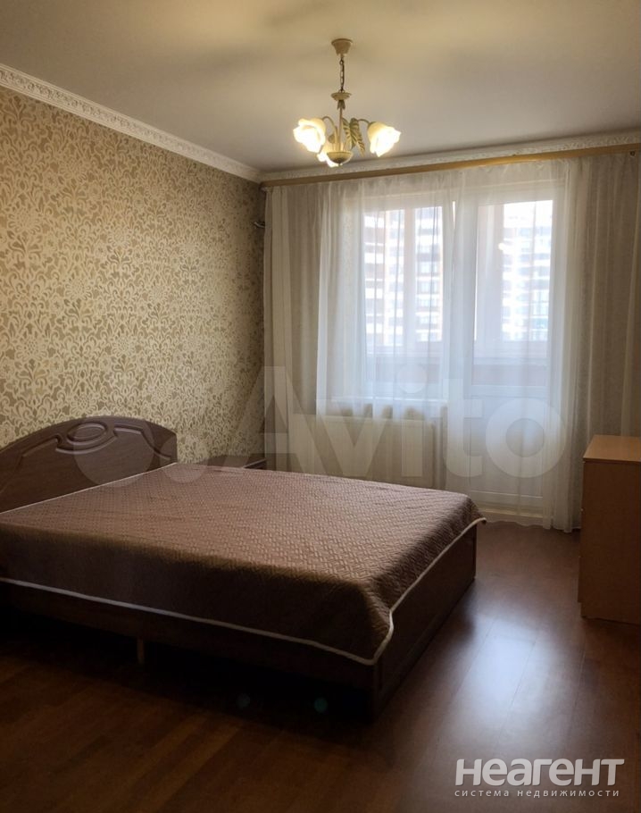 Продается 3-х комнатная квартира, 104 м²