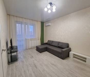 Сдается 1-комнатная квартира, 41 м²