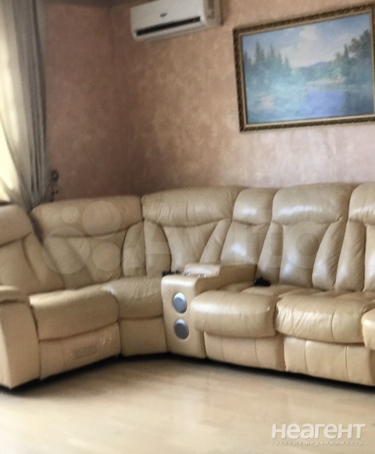 Продается 3-х комнатная квартира, 98 м²