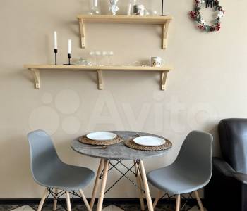 Продается 1-комнатная квартира, 43 м²