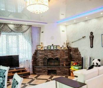 Продается Дом, 358 м²