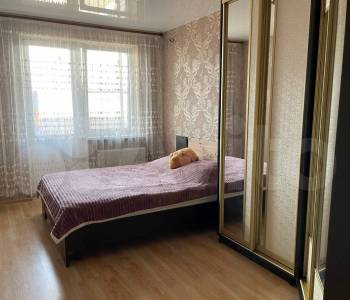 Сдается 2-х комнатная квартира, 64 м²