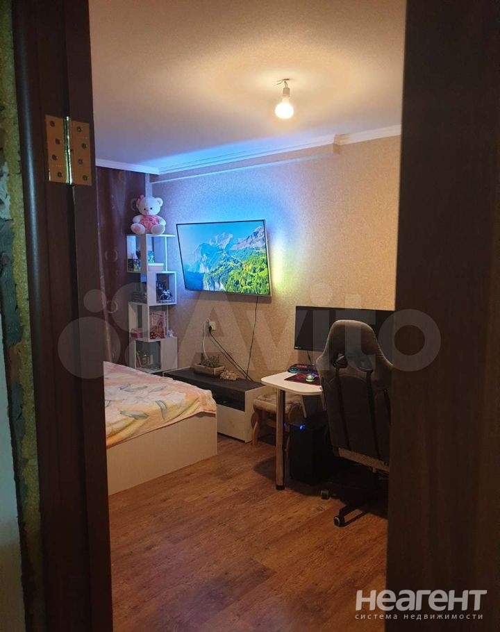 Продается 1-комнатная квартира, 40 м²