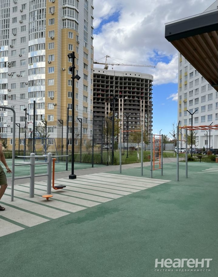 Продается 2-х комнатная квартира, 60 м²