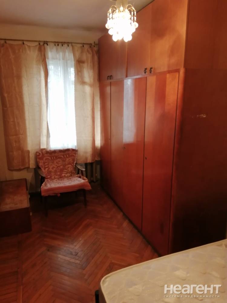 Сдается Многокомнатная квартира, 68 м²