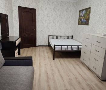 Сдается 1-комнатная квартира, 41 м²