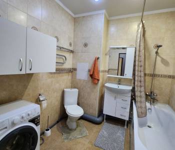 Сдается 1-комнатная квартира, 41 м²
