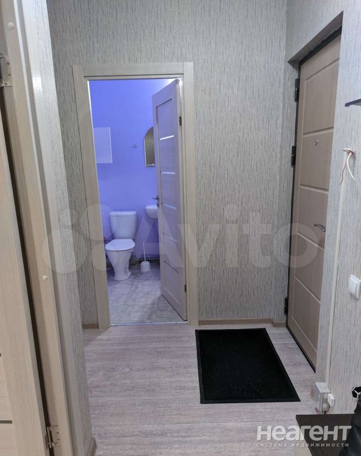 Продается 1-комнатная квартира, 39 м²