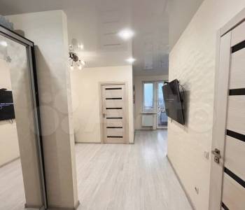 Продается 1-комнатная квартира, 42,4 м²