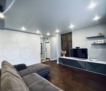 Продается 3-х комнатная квартира, 75,7 м²