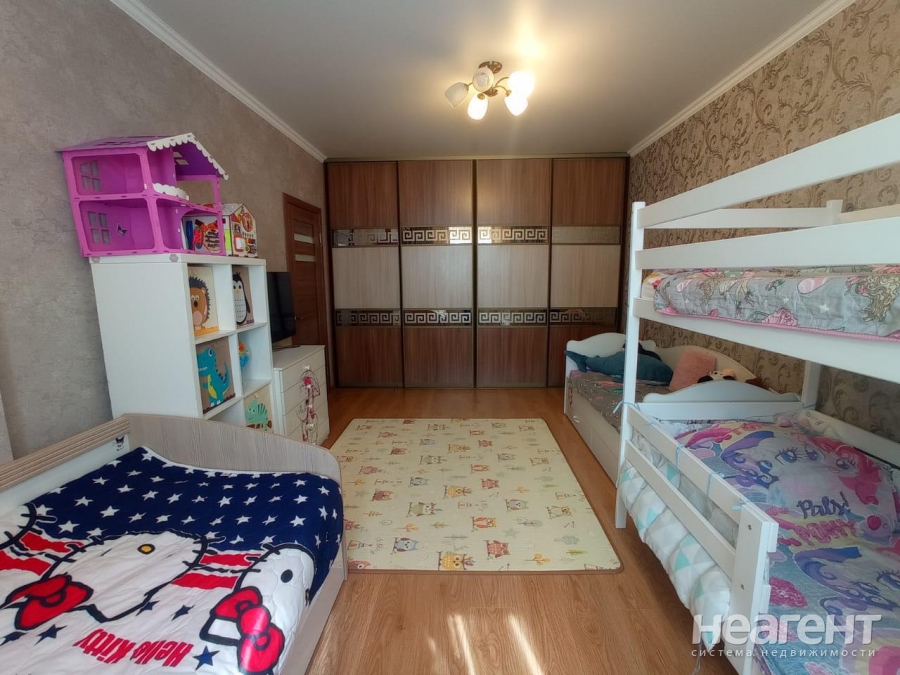 Продается 2-х комнатная квартира, 61 м²