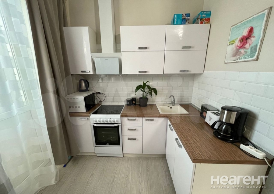 Сдается 2-х комнатная квартира, 67 м²