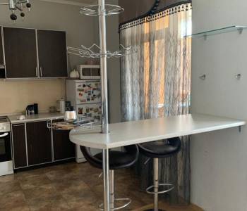 Сдается 1-комнатная квартира, 47 м²