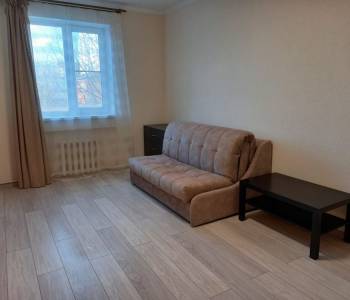 Продается 1-комнатная квартира, 33 м²