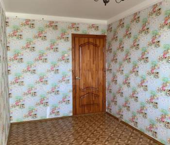 Продается Многокомнатная квартира, 76,5 м²