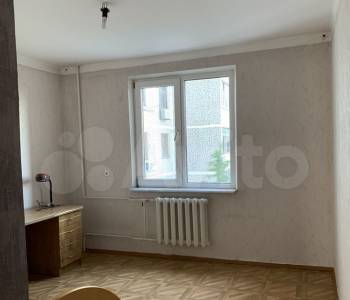 Продается Многокомнатная квартира, 76,5 м²