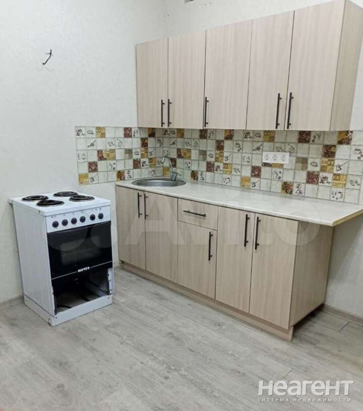 Продается 1-комнатная квартира, 34 м²