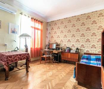 Продается 3-х комнатная квартира, 155 м²