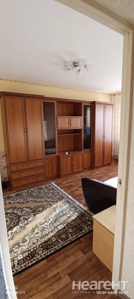 Сдается 1-комнатная квартира, 38 м²