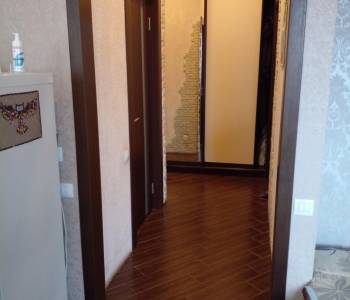 Продается 1-комнатная квартира, 44 м²