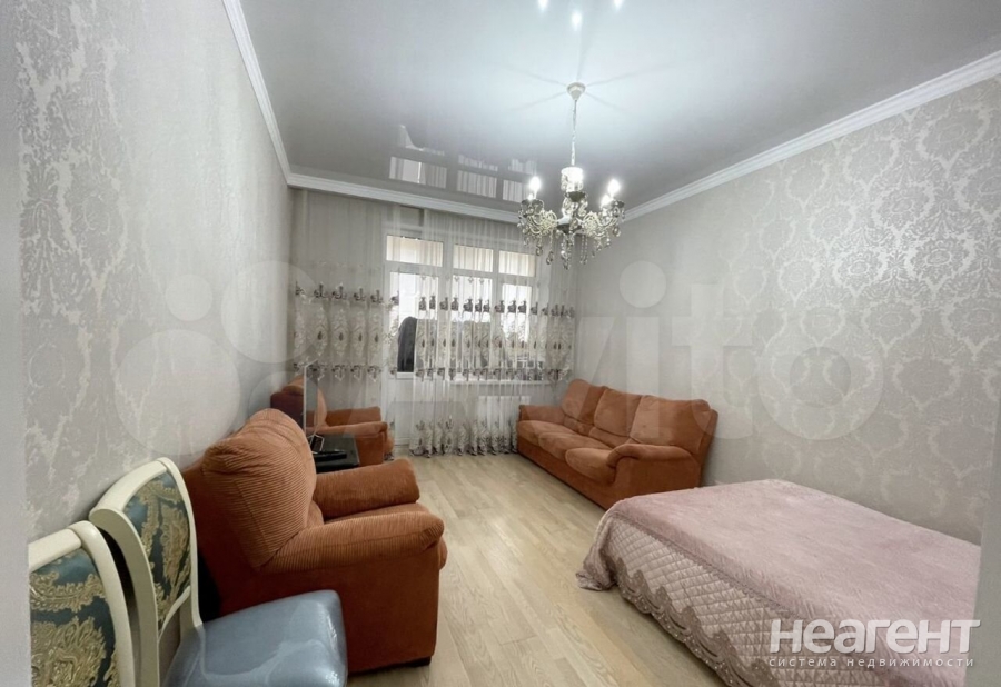 Продается 1-комнатная квартира, 44 м²