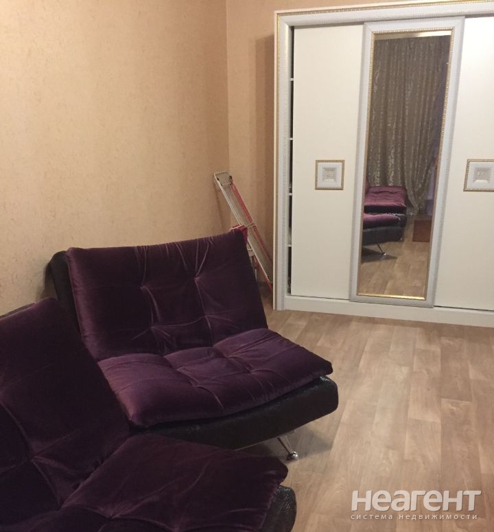 Сдается 1-комнатная квартира, 41 м²