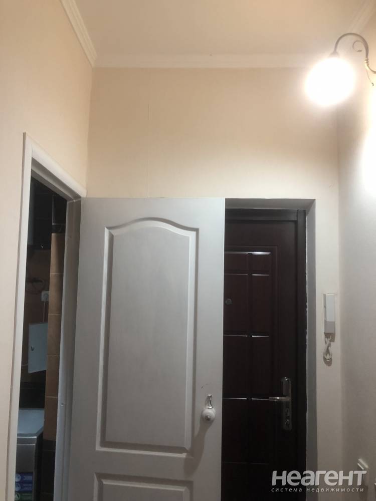 Продается 1-комнатная квартира, 40 м²