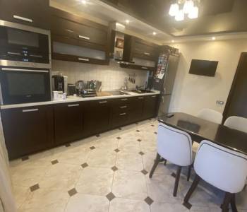 Продается 3-х комнатная квартира, 75 м²