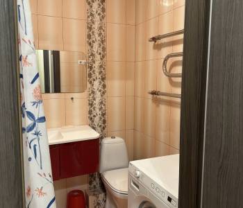 Сдается 1-комнатная квартира, 39 м²
