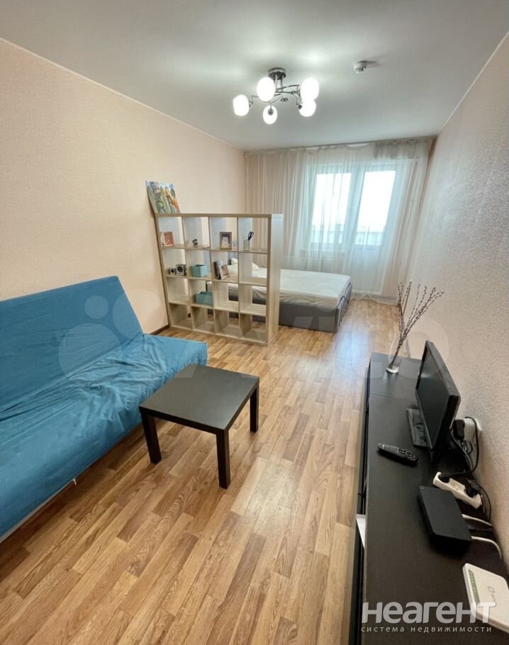 Сдается 1-комнатная квартира, 41 м²