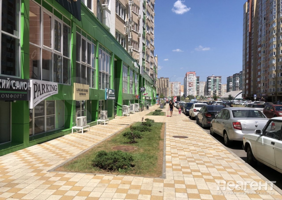 Сдается Торговое помещение, 16 м²