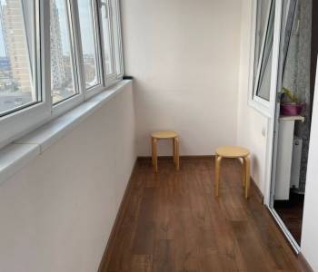 Продается 1-комнатная квартира, 51 м²