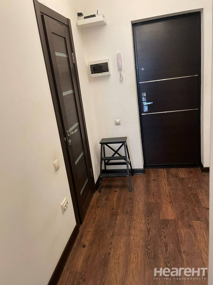 Продается 1-комнатная квартира, 51 м²