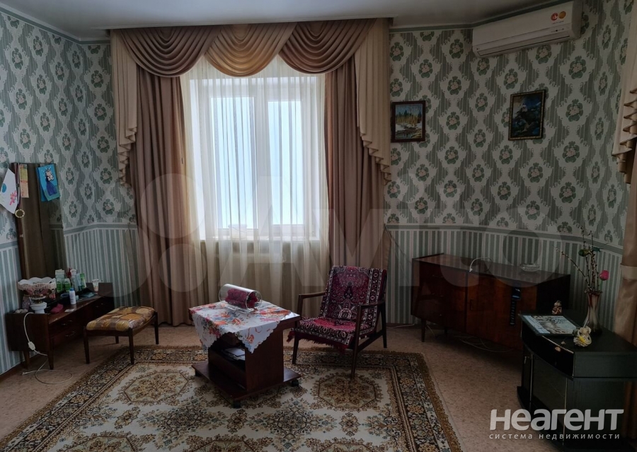 Продается 2-х комнатная квартира, 79 м²