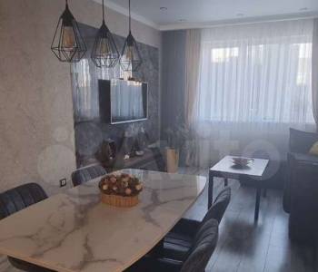 Продается 3-х комнатная квартира, 94 м²