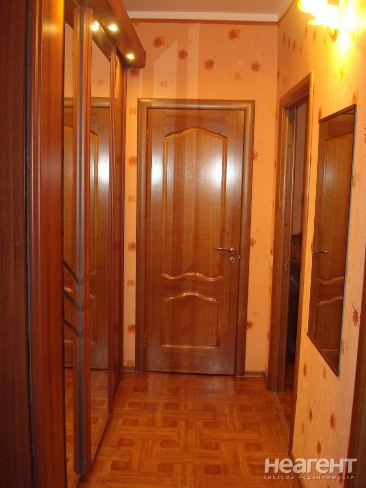 Сдается 1-комнатная квартира, 47 м²