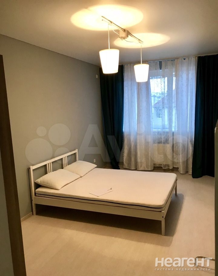 Сдается 1-комнатная квартира, 35,8 м²