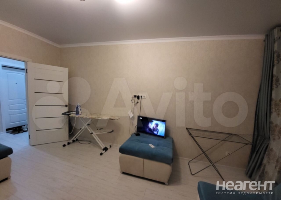 Продается 1-комнатная квартира, 46,6 м²