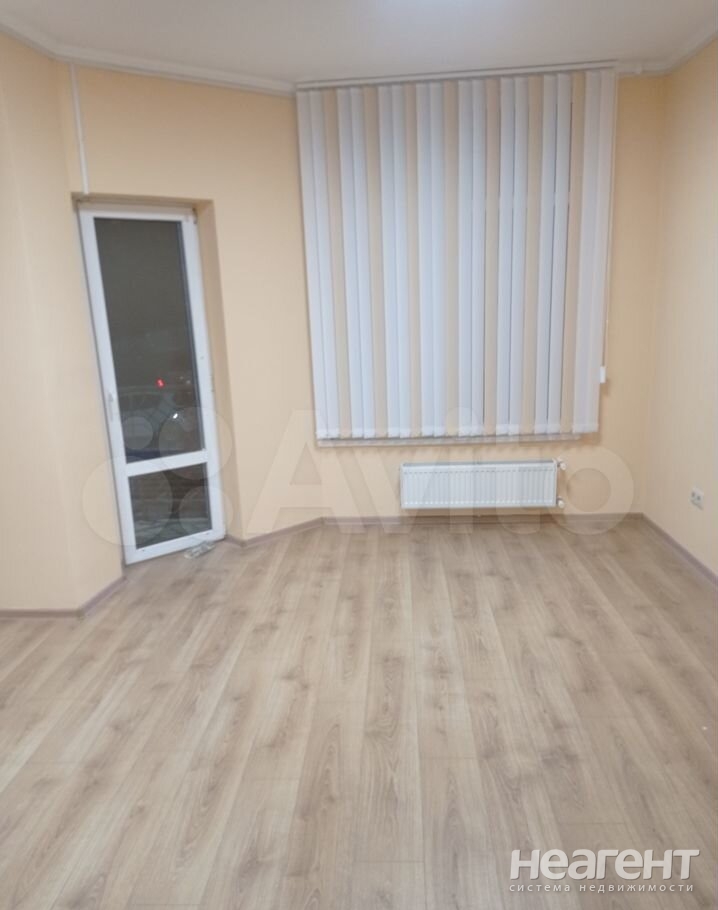 Сдается Нежилое помещение, 125 м²