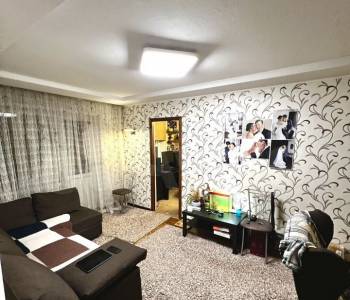 Продается 3-х комнатная квартира, 55 м²