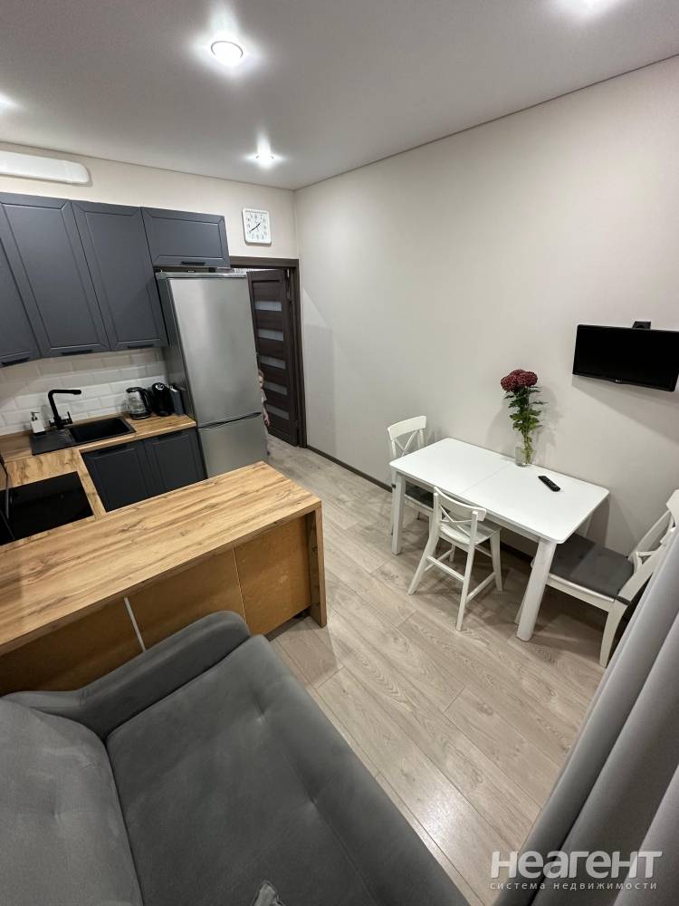 Продается 1-комнатная квартира, 39,1 м²