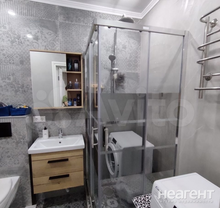 Продается 1-комнатная квартира, 39,8 м²