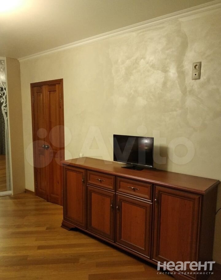 Продается 1-комнатная квартира, 38,4 м²